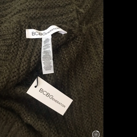 nwt - BCBG scarf - Picture 2 of 4